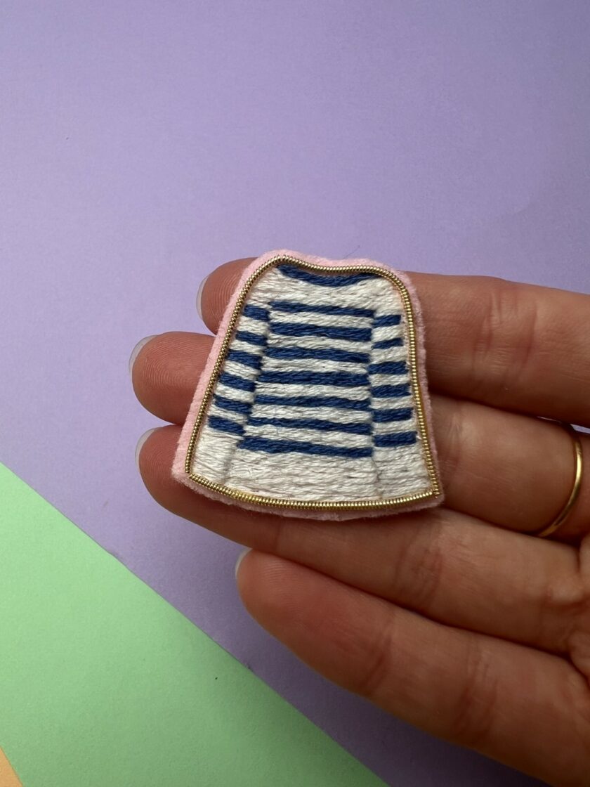 Broche marinière bleue