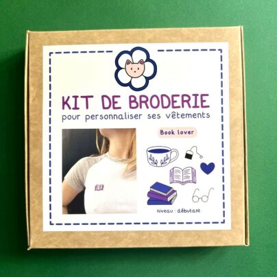 Kit broderie book lover